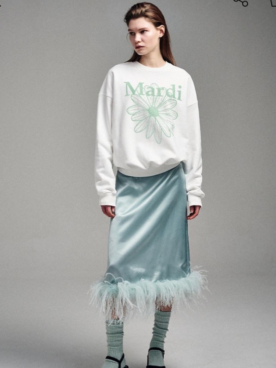 Mardi Mercredi Sweaters - MARDI MERCREDI >
Sweatshirt Flower MARDI